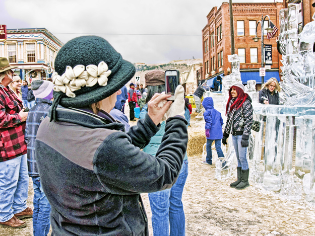 Cripple Creek Ice Festival, 09 January 2013, woman in hat.